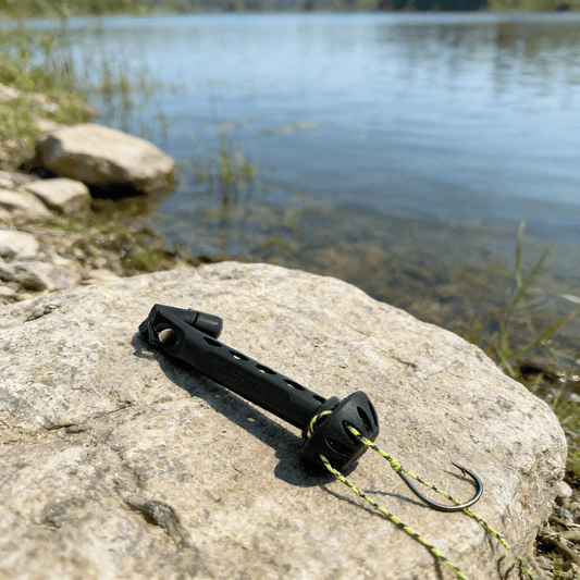 Fly Roost Magnetic Fly Threader